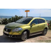 2013-2021 5 ajtós S-CROSS